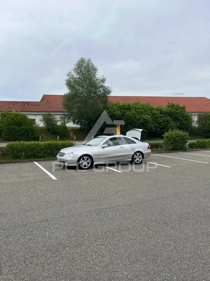 2003 Mercedes Benz 200