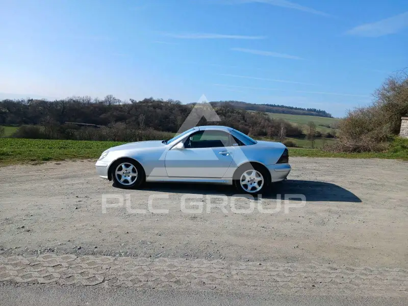 2003 Mercedes Benz SLK 200