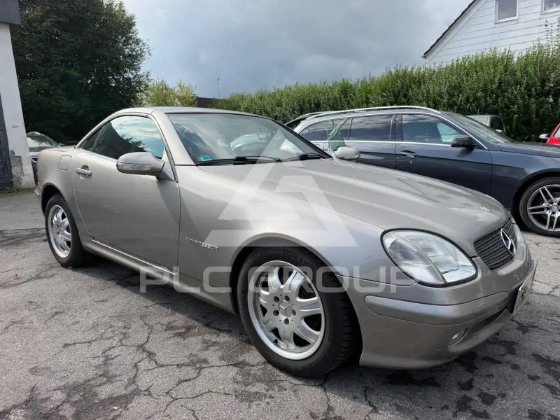2003 Mercedes Benz SLK 200