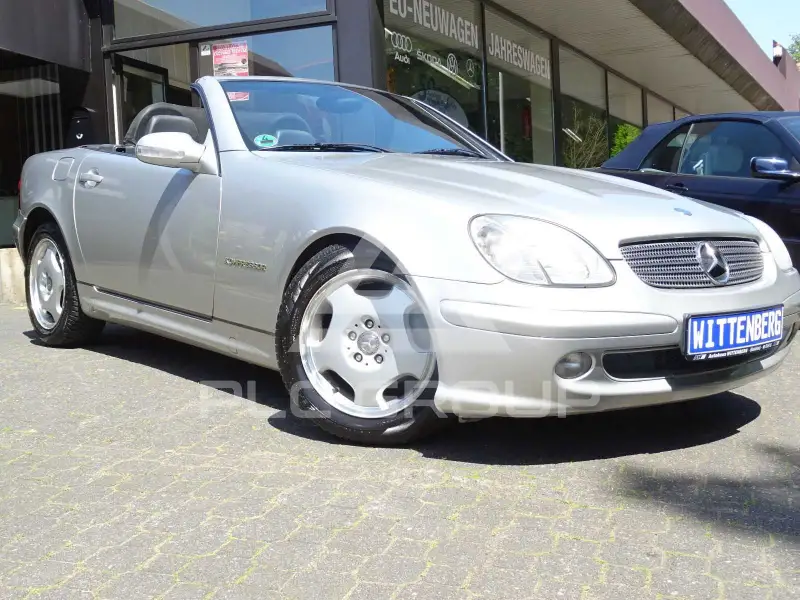 2003 Mercedes Benz SLK 200