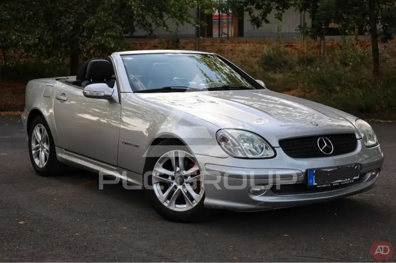 2003 Mercedes Benz SLK 200