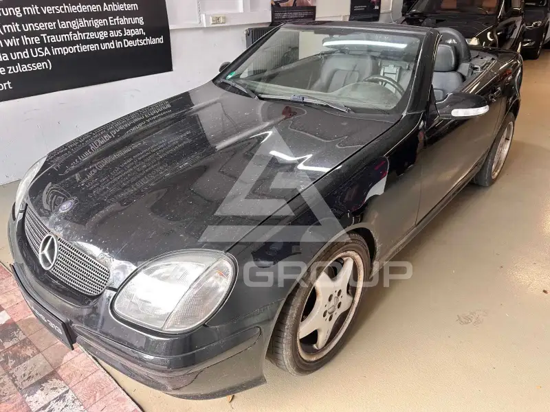 2003 Mercedes Benz SLK 200