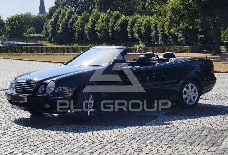 2003 Mercedes Benz CLK 200