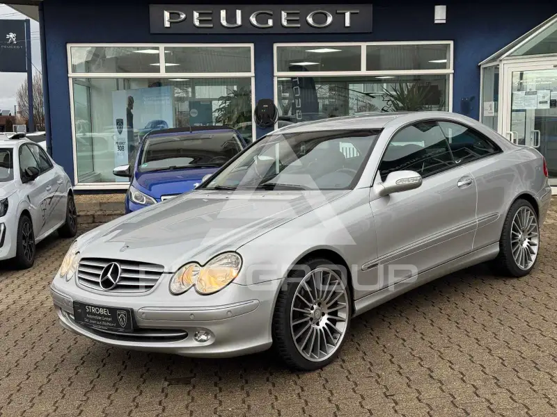 2003 Mercedes Benz CLK 200