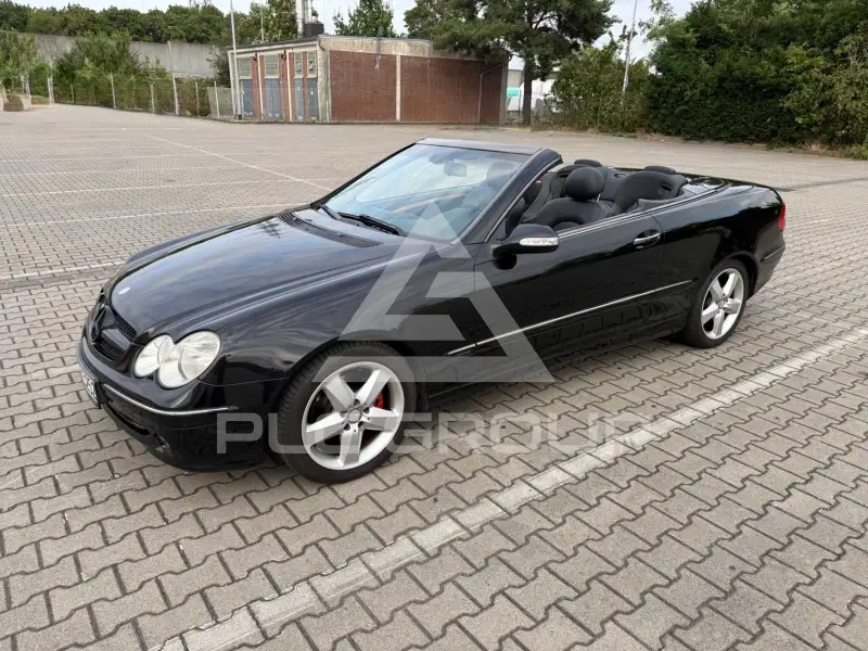 2003 Mercedes Benz CLK 200