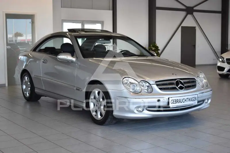 2003 Mercedes Benz CLK 200