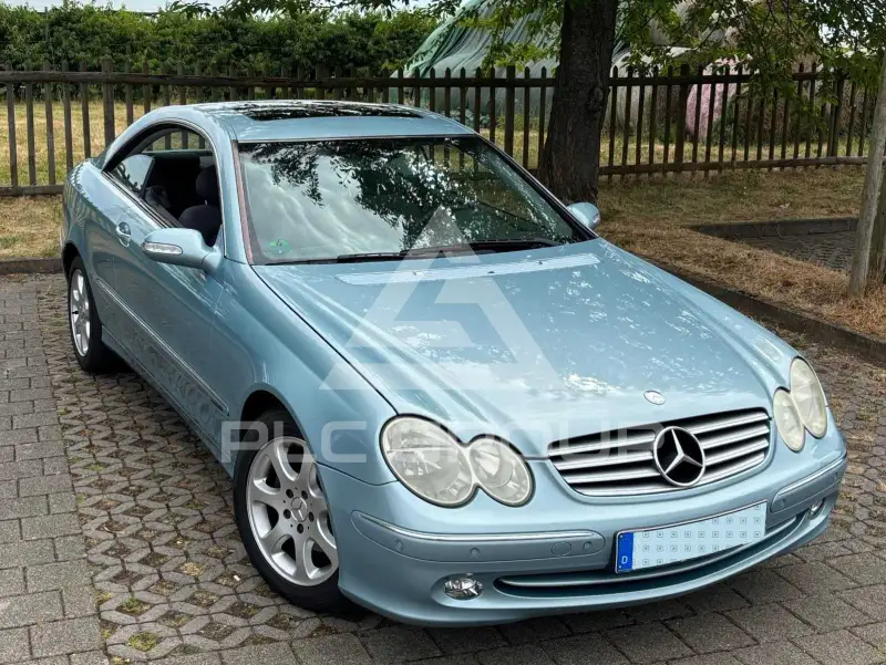 2003 Mercedes Benz CLK 200