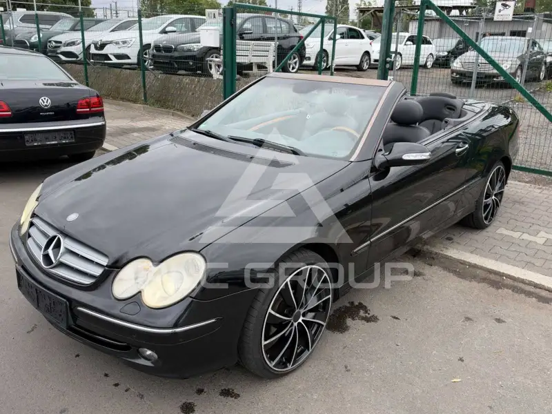 2003 Mercedes Benz CLK 200
