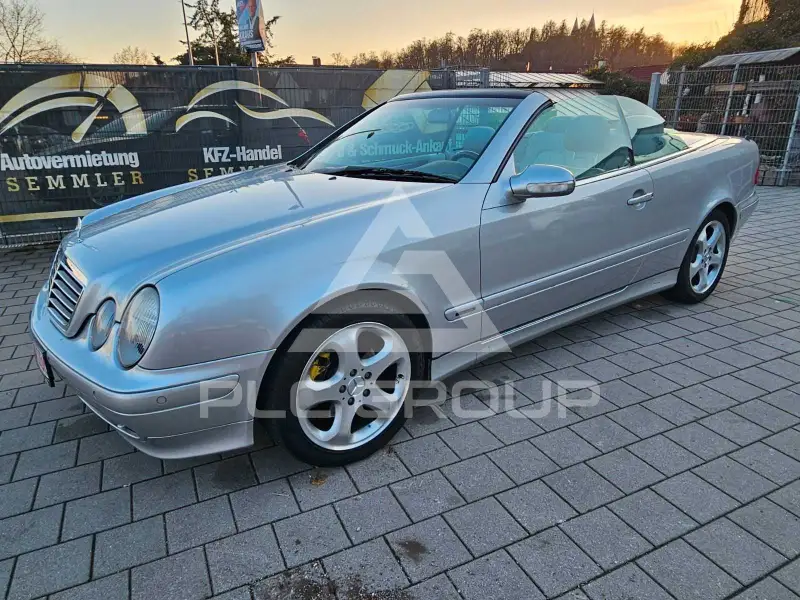 2003 Mercedes Benz CLK 200