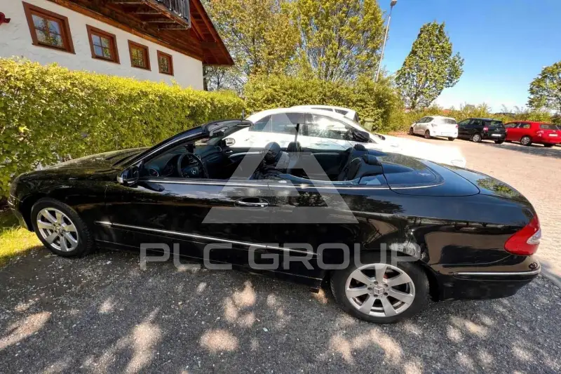2003 Mercedes Benz CLK 200