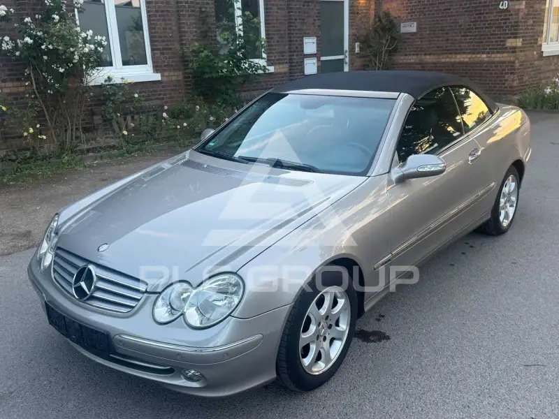 2003 Mercedes Benz CLK 200