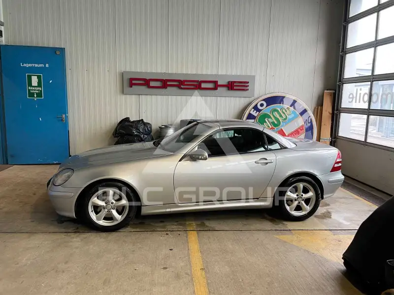 2003 Mercedes Benz SLK 320
