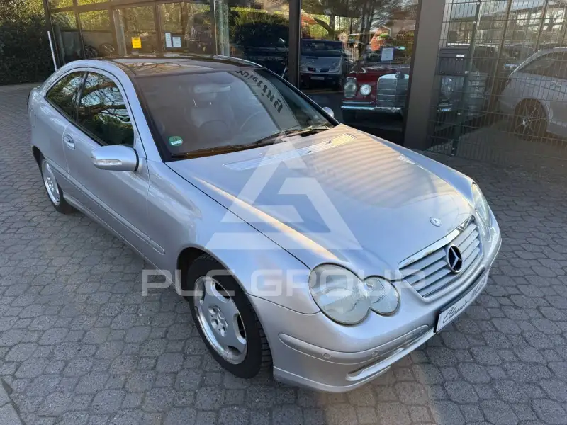 2003 Mercedes Benz C 320