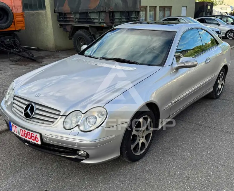 2003 Mercedes Benz CLK 320