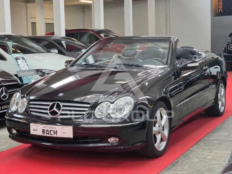 2003 Mercedes Benz CLK 320