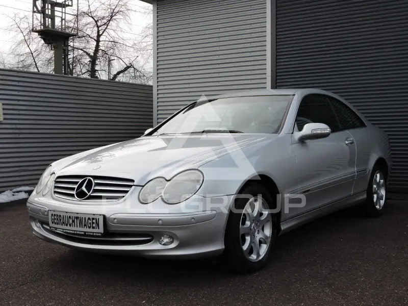 2003 Mercedes Benz CLK 320