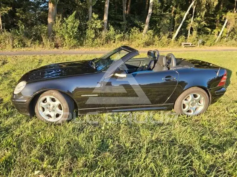 2003 Mercedes Benz SLK 230