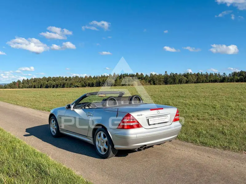2003 Mercedes Benz SLK 230