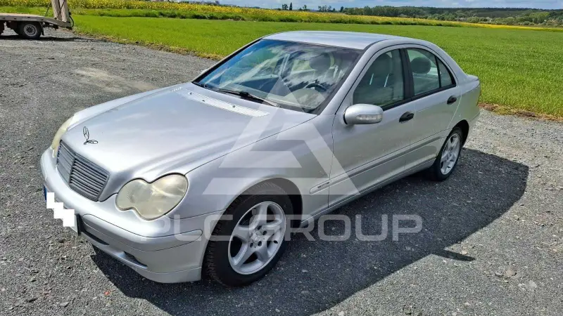 2003 Mercedes Benz C 220