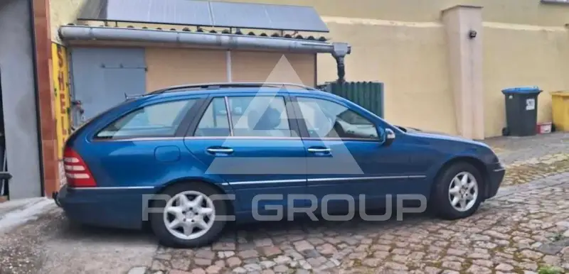 2003 Mercedes Benz C 220