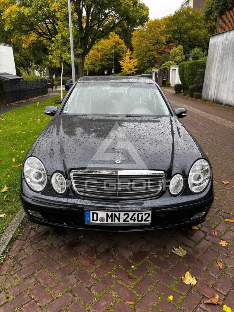 2003 Mercedes Benz E 200