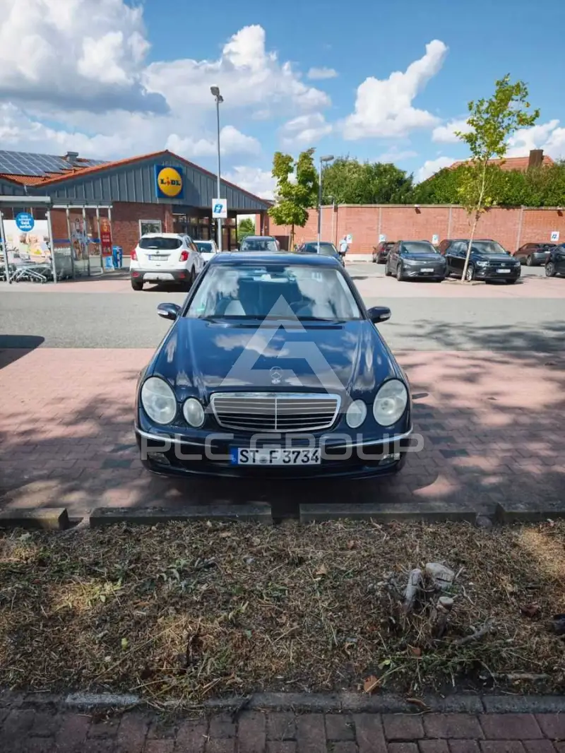 2003 Mercedes Benz E 200