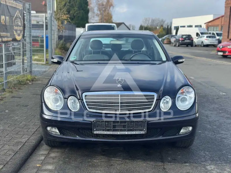 2003 Mercedes Benz E 200
