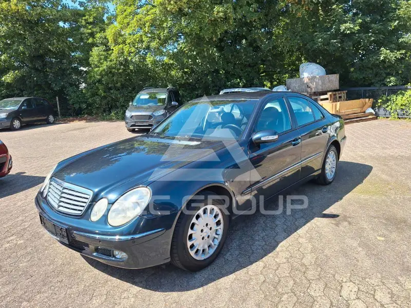 2003 Mercedes Benz E 200