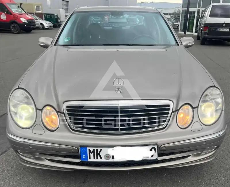 2003 Mercedes Benz E 200