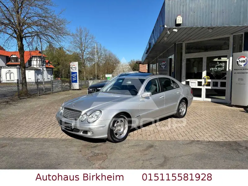 2003 Mercedes Benz E 200