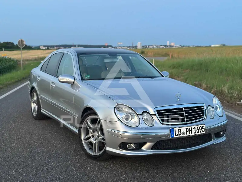 2003 Mercedes Benz E 200