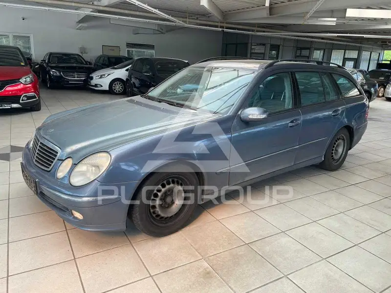 2003 Mercedes Benz E 200