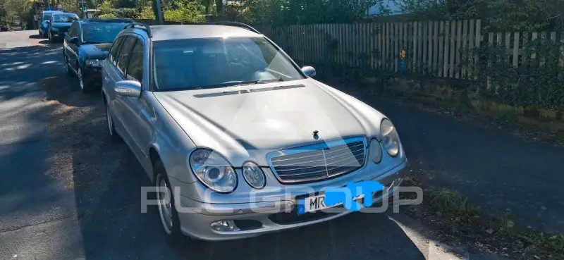 2003 Mercedes Benz E 200