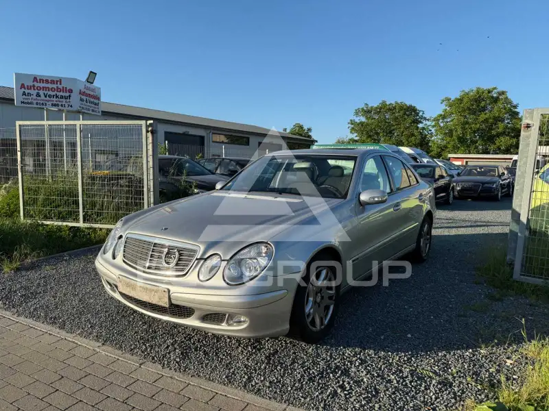 2003 Mercedes Benz E 200