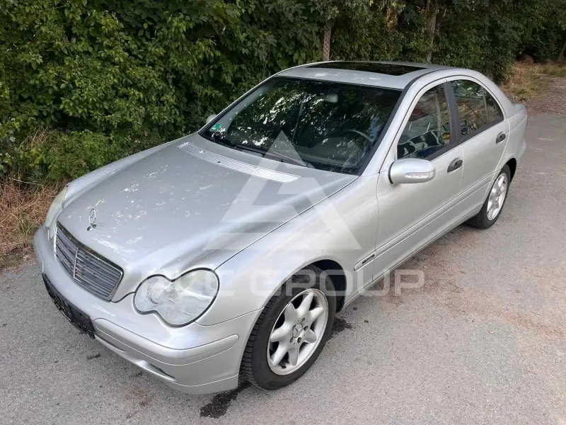 2003 Mercedes Benz C 180