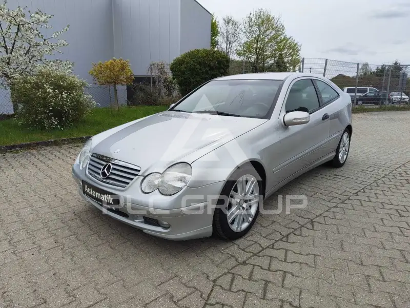2003 Mercedes Benz C 180