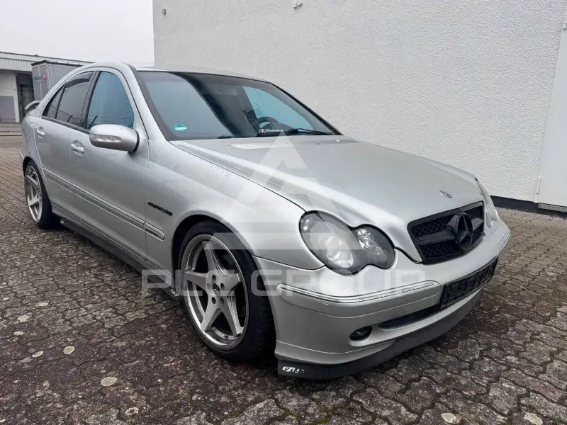 2003 Mercedes Benz C 180