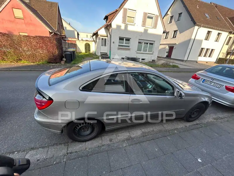 2003 Mercedes Benz C 180