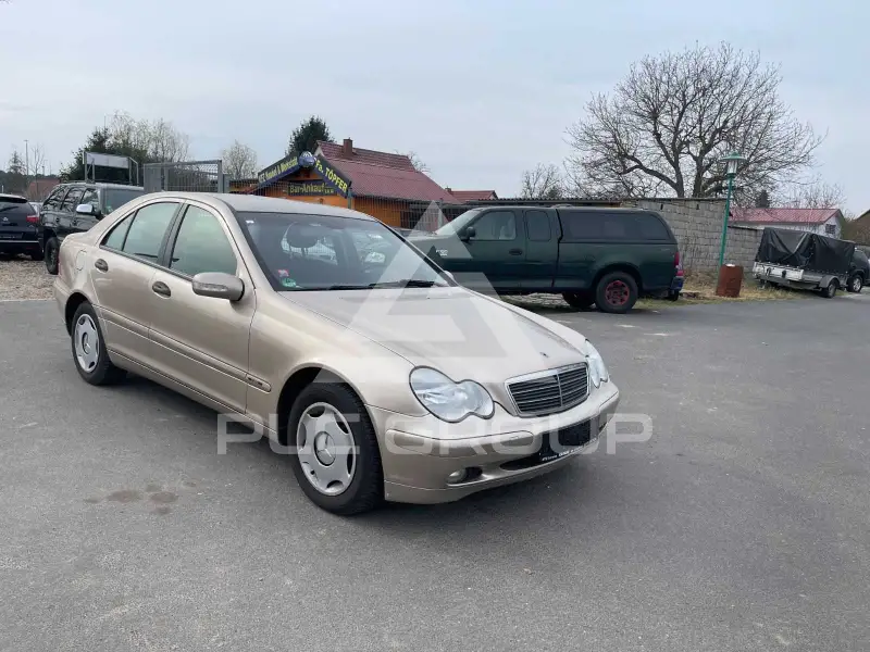 2003 Mercedes Benz C 180