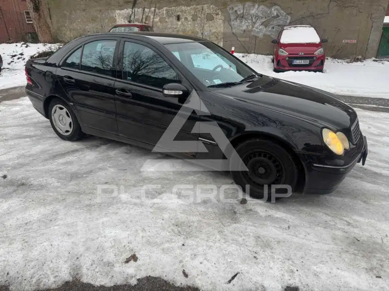 2003 Mercedes Benz C 180