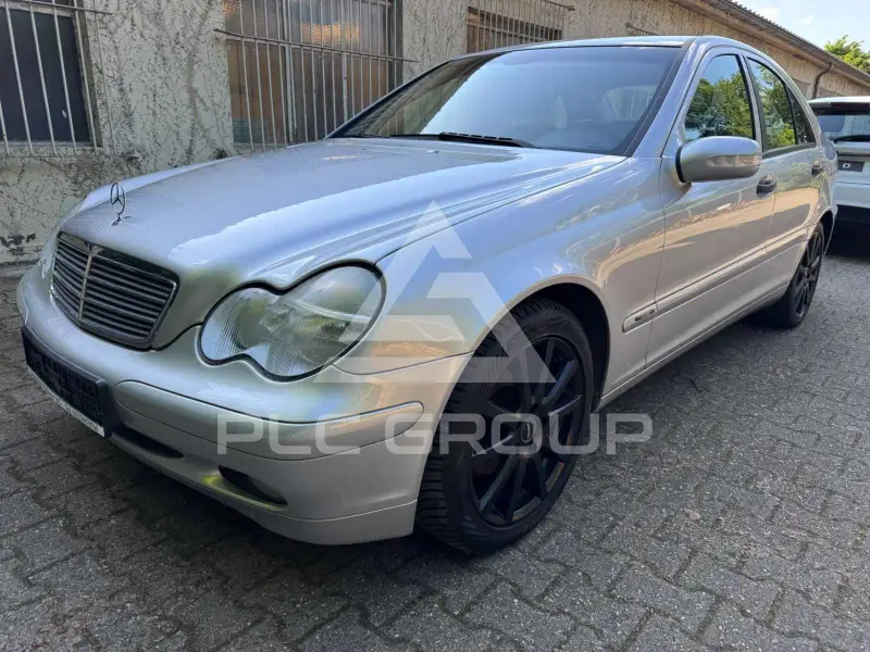 2003 Mercedes Benz C 180