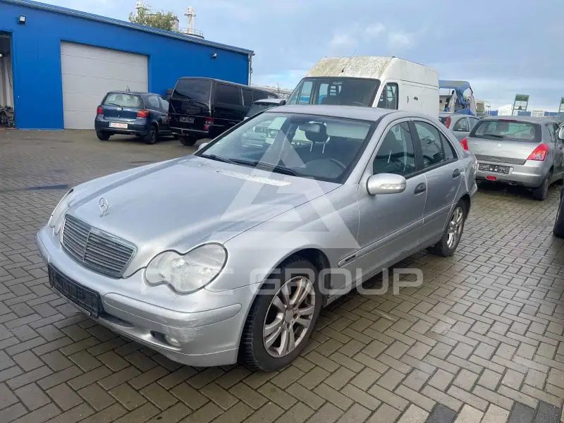 2003 Mercedes Benz C 180
