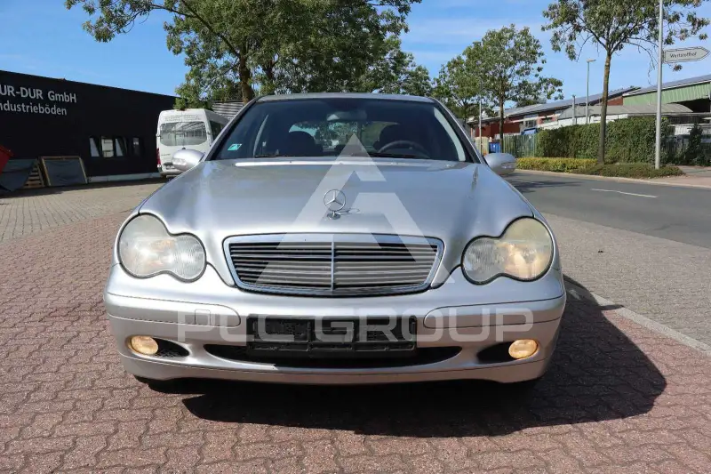 2003 Mercedes Benz C 180