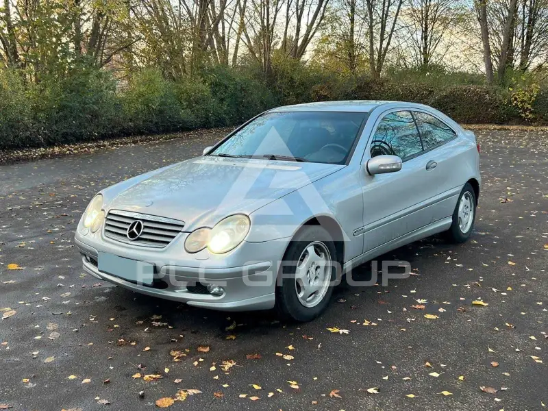 2003 Mercedes Benz C 180