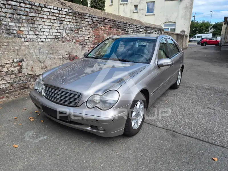 2003 Mercedes Benz C 180