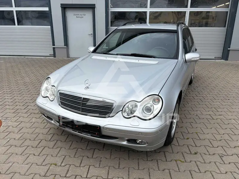 2003 Mercedes Benz C 180