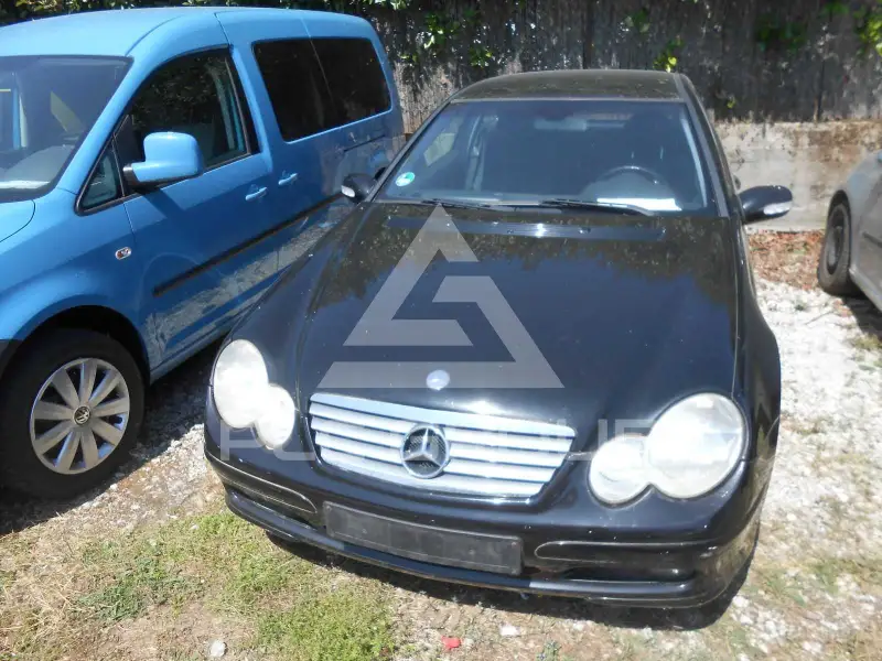 2003 Mercedes Benz C 180