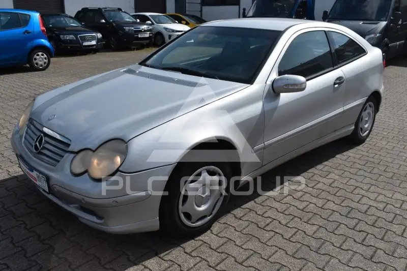 2003 Mercedes Benz C 180