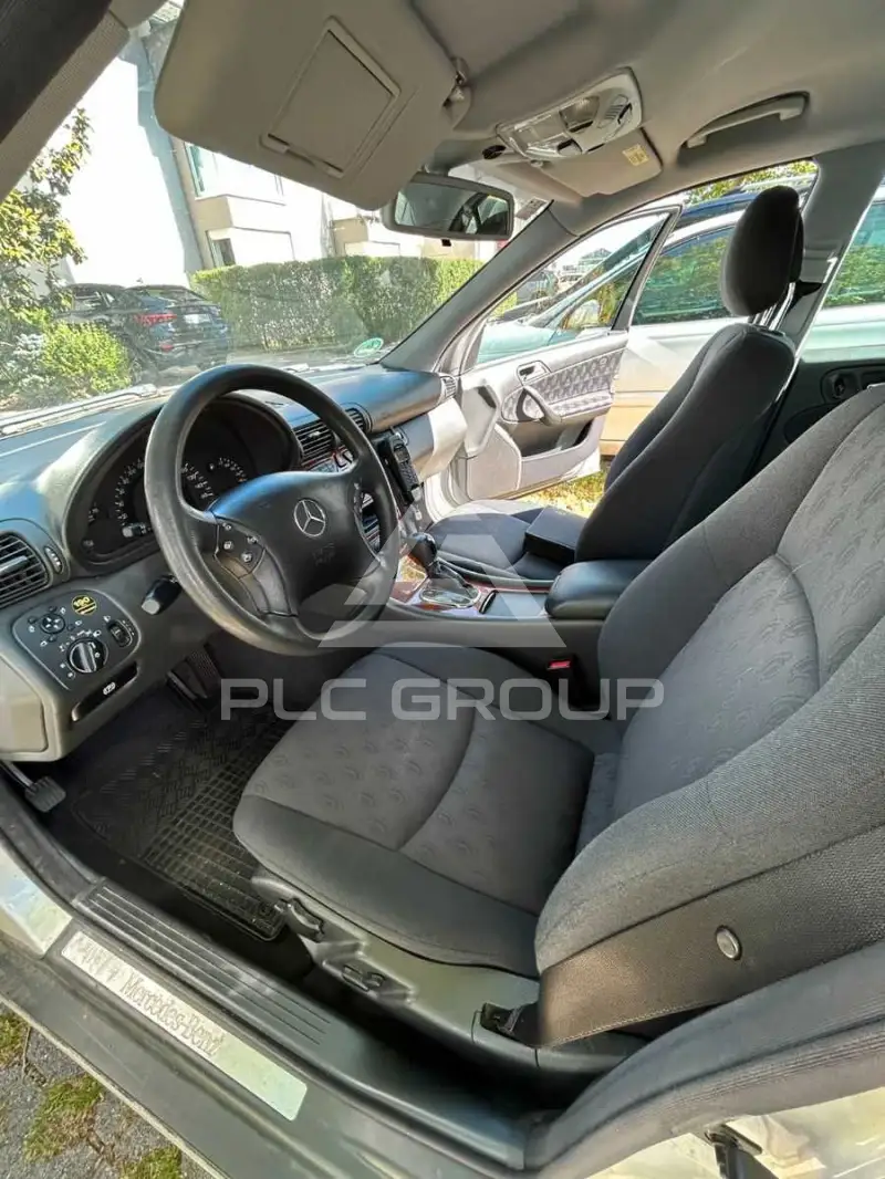 2003 Mercedes Benz C 180