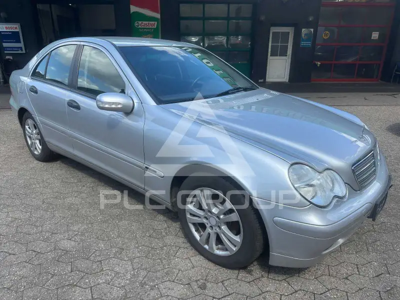 2003 Mercedes Benz C 180
